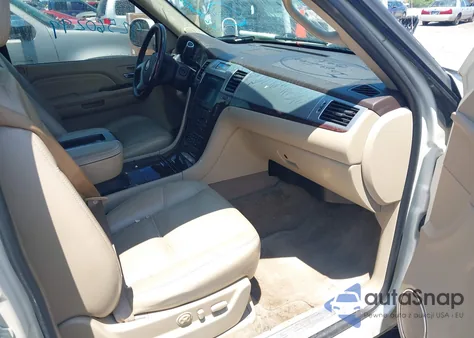 2009 Cadillac Escalade Esv Standard z USA, uszkodzony, nr VIN 1GYFC16299R126098